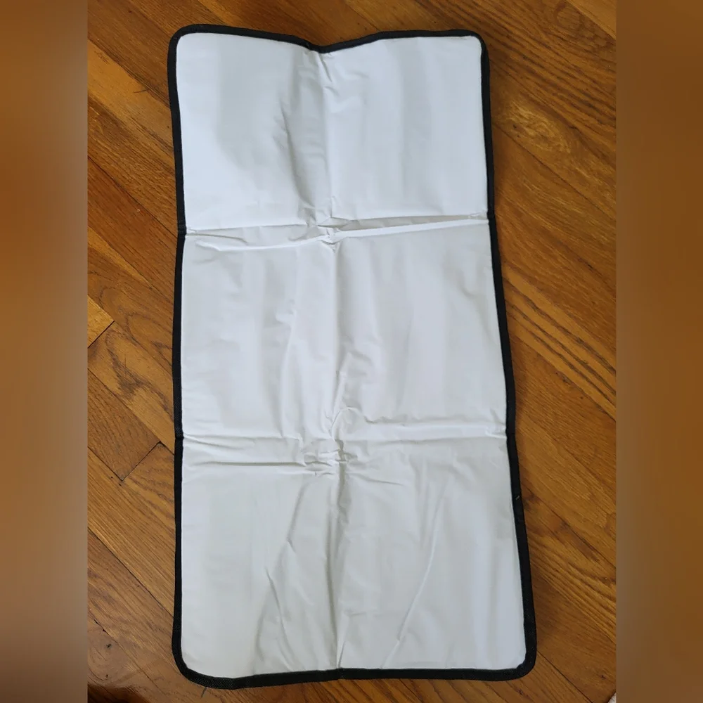 Gerber Baby Insulated Bottle Bag Pouch‎ Portable Diaper Changing Pad